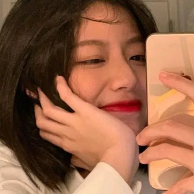 小姨多鹤 封面